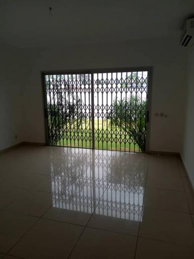 Abidjan immobilier | Maison / Villa à louer dans la zone de Marcory à 1 400 000 FCFA  | Abidjan-Immobilier.net