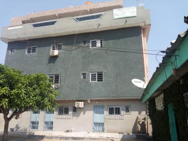 Abidjan immobilier | Immeuble à vendre dans la zone de Port-Bouet à 80 000 000 FCFA  | Abidjan-Immobilier.net