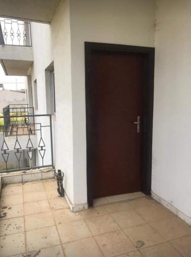 Abidjan immobilier | Appartement à louer dans la zone de Cocody centre à 210 000 FCFA  | Abidjan-Immobilier.net