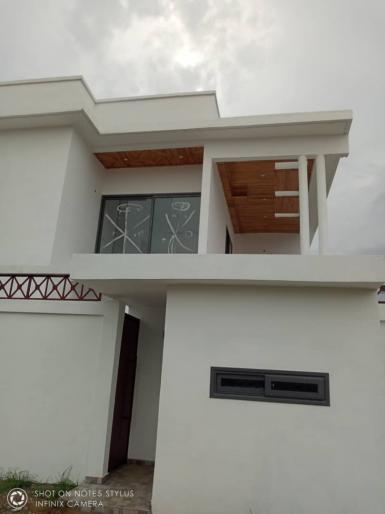 Abidjan immobilier | Maison / Villa à vendre dans la zone de Cocody centre à 210 000 000 FCFA  | Abidjan-Immobilier.net
