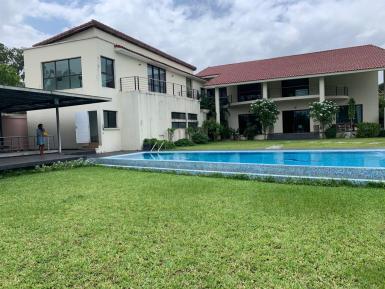 Abidjan immobilier | Maison / Villa à louer dans la zone de Cocody centre à 3 500 000 FCFA  | Abidjan-Immobilier.net
