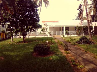 Abidjan immobilier | Maison / Villa à vendre dans la zone de Cocody-2 Plateaux à 400 000 000 FCFA  | Abidjan-Immobilier.net