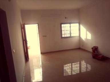 Abidjan immobilier | Maison / Villa à vendre dans la zone de Cocody-Angré à 35 000 000 FCFA  | Abidjan-Immobilier.net