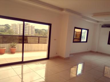 Abidjan immobilier | Appartement à louer dans la zone de Cocody centre à 900 000 FCFA  | Abidjan-Immobilier.net