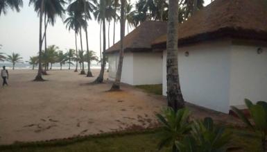 Abidjan immobilier | Maison / Villa à vendre dans la zone de Assinie à 190 000 000 FCFA  | Abidjan-Immobilier.net