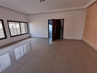 Abidjan immobilier | Maison / Villa à vendre dans la zone de Cocody-Riviera à 550 000 000 FCFA  | Abidjan-Immobilier.net